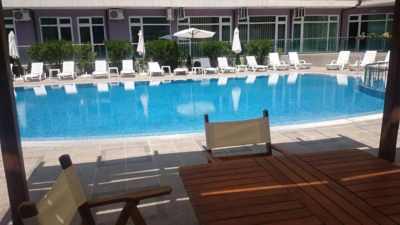Family Apartments In Solmarin Sunny Beach Eksteriør billede