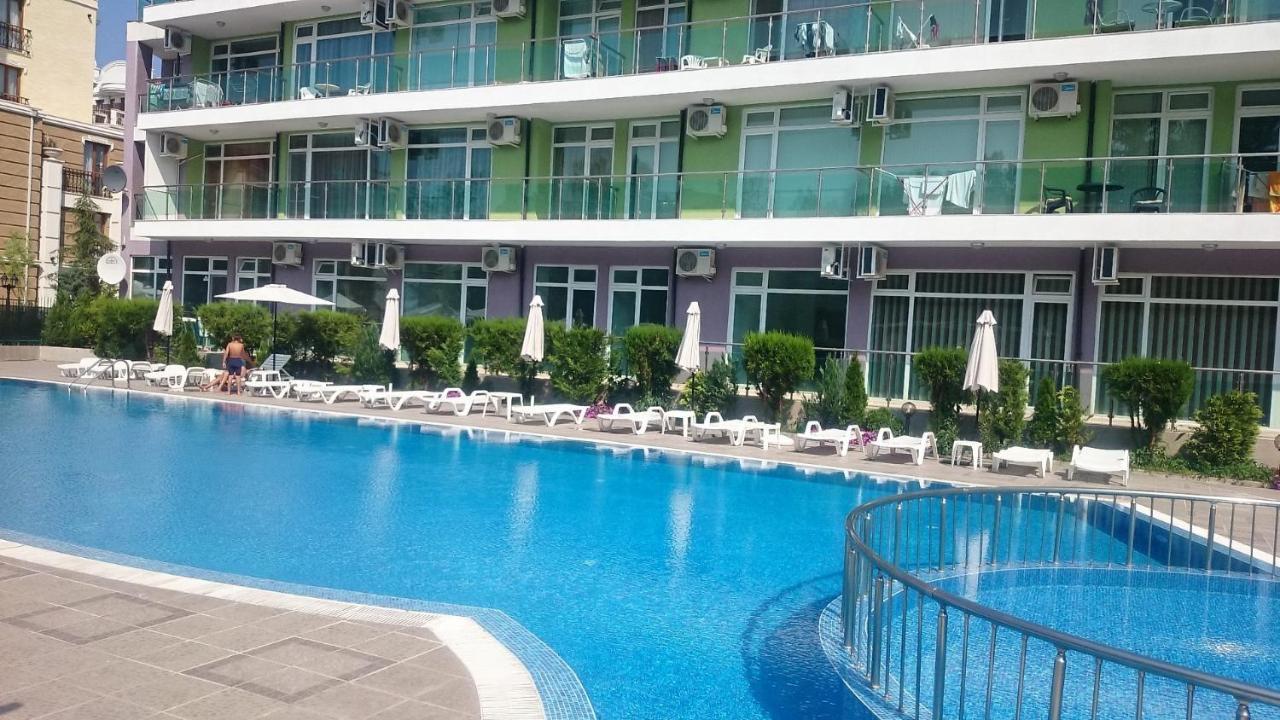Family Apartments In Solmarin Sunny Beach Eksteriør billede
