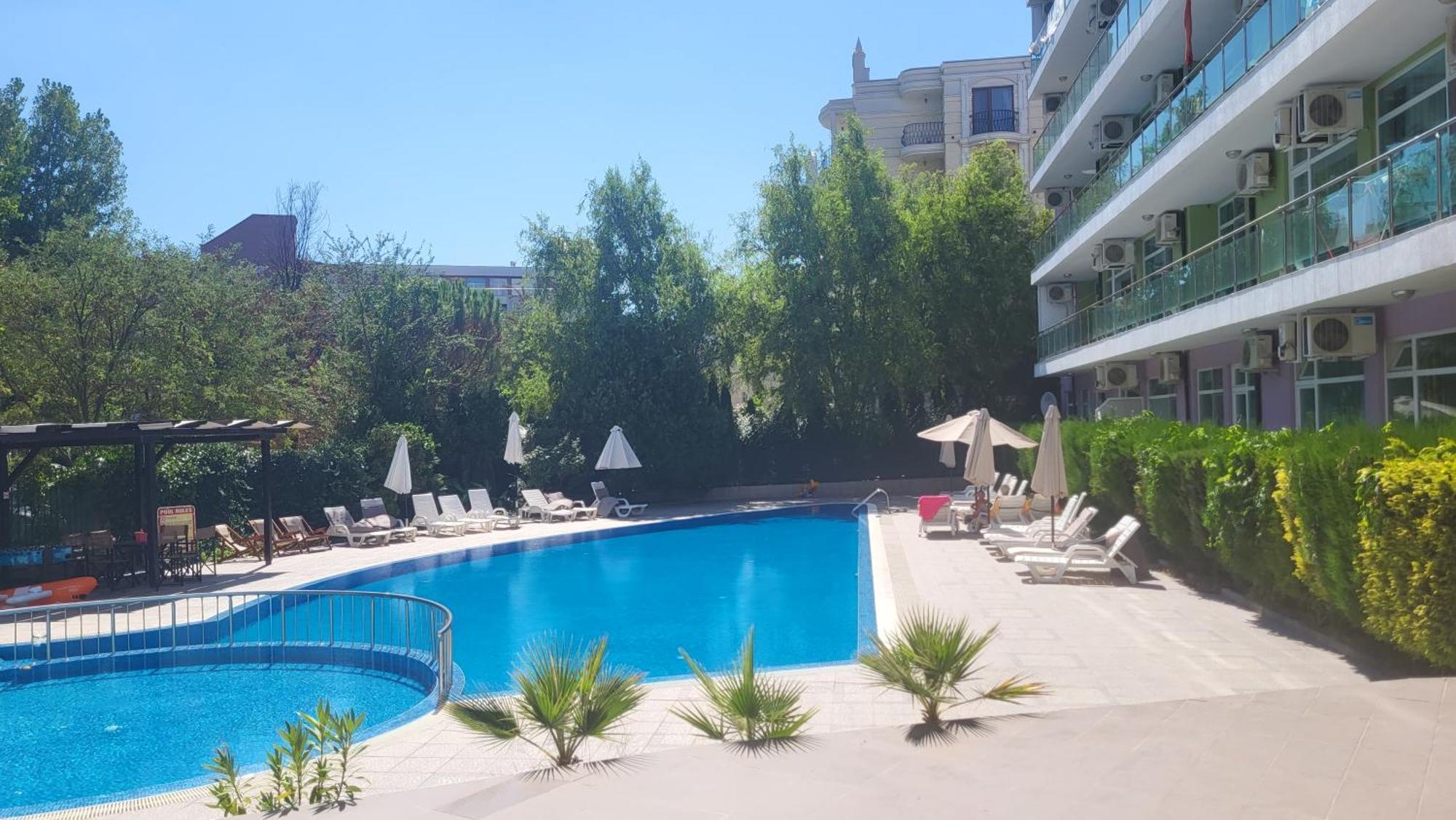 Family Apartments In Solmarin Sunny Beach Eksteriør billede
