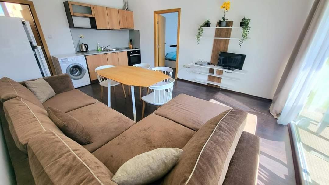 Family Apartments In Solmarin Sunny Beach Eksteriør billede
